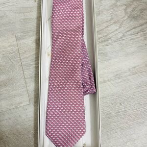 Tie with tiny whales